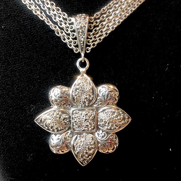 LOIS HILL Sterling Silver Reversible Multi-Strand Floral Pendant Necklace - Picture 3 of 17